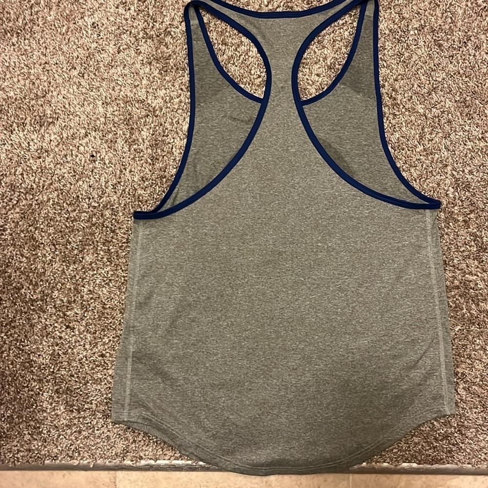 Nike Chicago Cubs Gray and Red razorback Tank Top size small - Picture 2 of 8